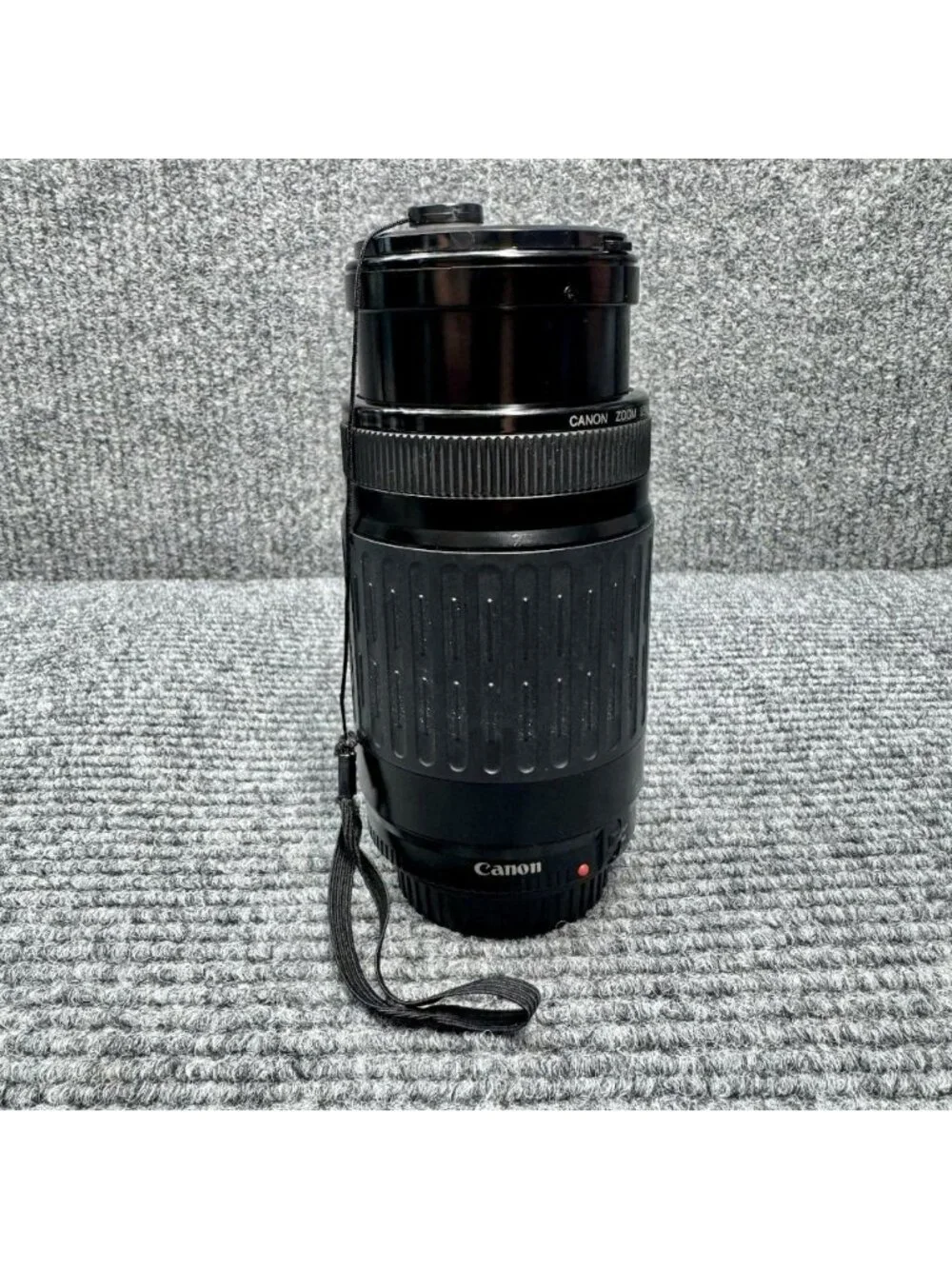 CANON ZOOM LENS EF 75-300mm 1:4-5.6 + Caps